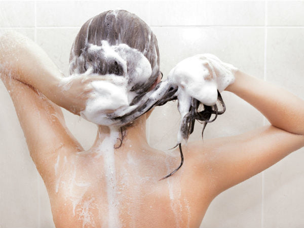 HARMFUL TOXINS IN SHAMPOOS WHICH YOU MUST AVOID